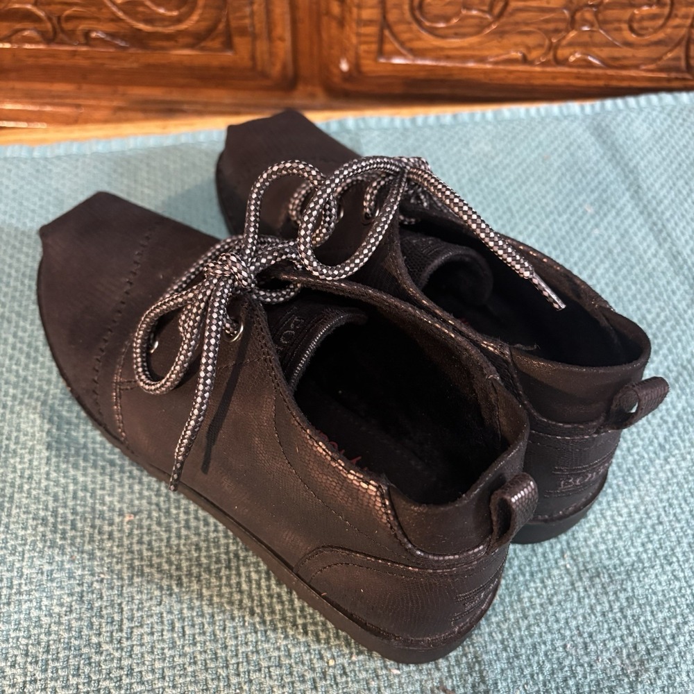 Bobs Women's Black Square Toe Hi Top Shoes Size 7 Lace Up Comfort Easy Wear - Picture 3 of 9